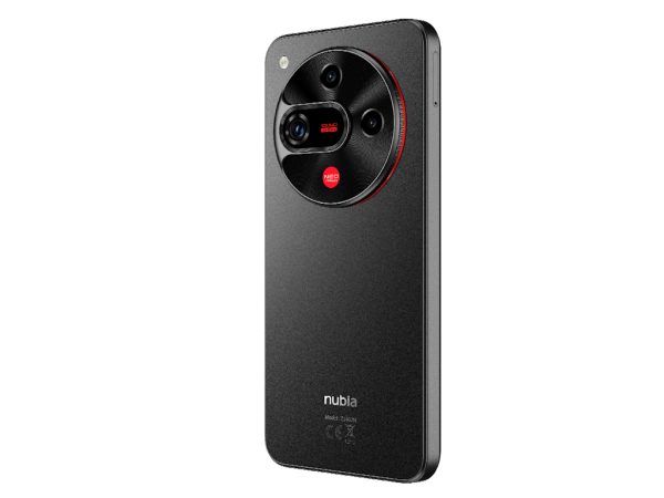 Smartphone ZTE Nubia Focus 2/5G/8GB/256GB/crna  
